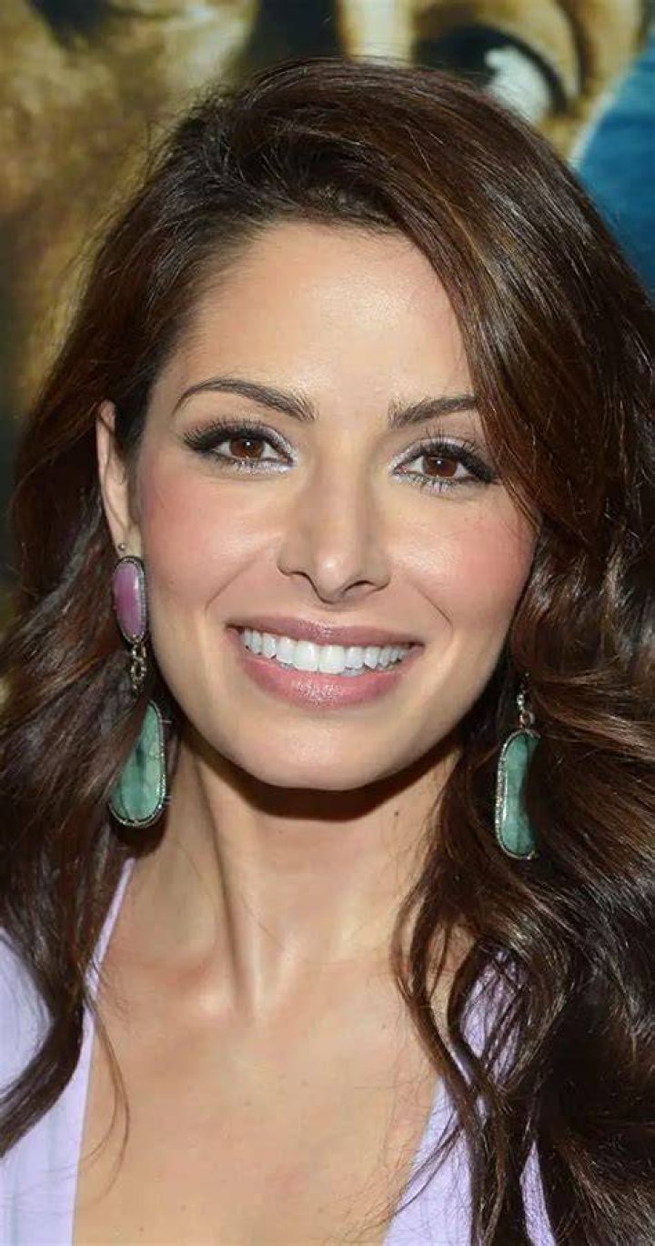 Sarah Shahi Wiki, Bio, and Net Worth Celeb Watch