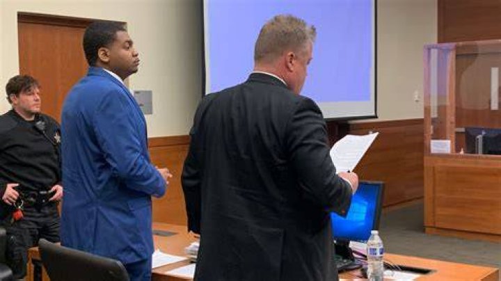 Self defense claimed in jury trial on shooting at Belle Starr strip
