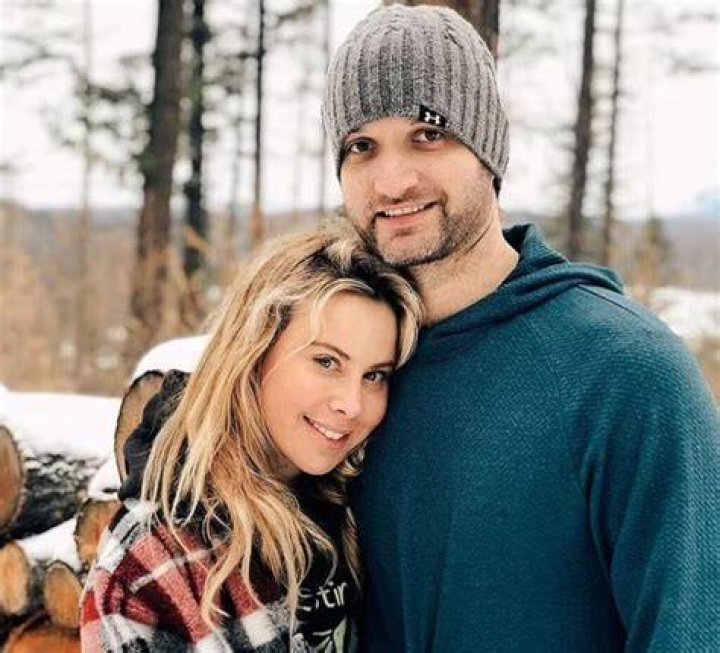 Tara Westover’s Husband All the Details About Her Misterious Love Life