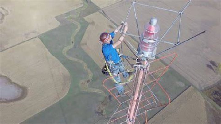 Tower Light Bulb Changer Jobs Shelly Lighting