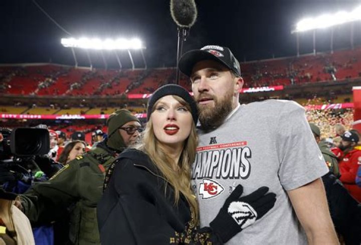 Travis Kelce Comments on Footage of Brother Jason Kelce Wrangling His