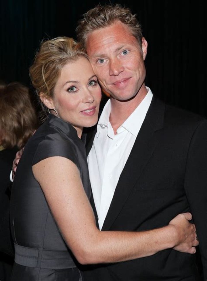Uncover The Inspiring Story Behind Christina Applegate's Rock-Solid Husband