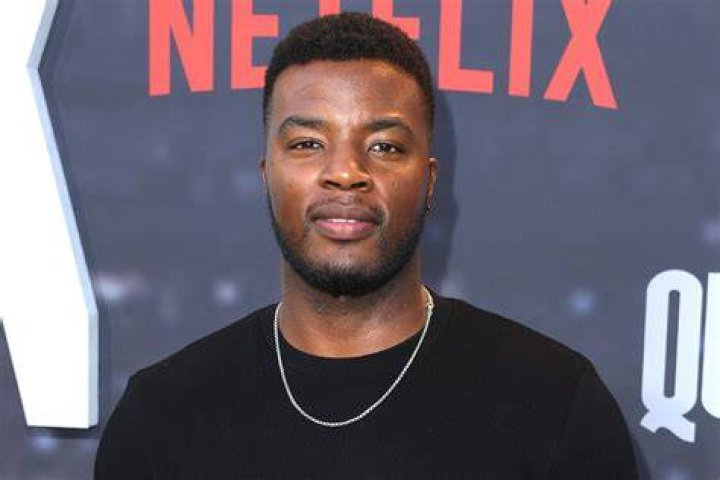 Uncover The Truth: Daniel Ezra's Marital Status Revealed