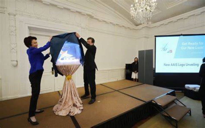 Unveiling Pam Dawber's Enduring Legacy And Inspiring Journey