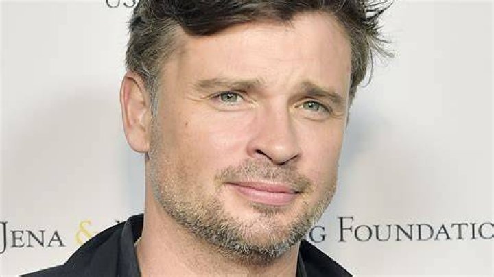 Unveiling Tom Welling's Dating History: Discoveries And Insights
