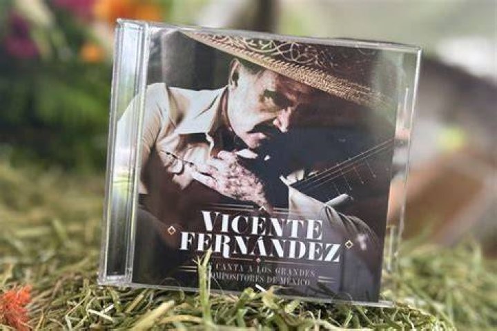 Vicente Fernández nuevo disco Más romántico que nunca