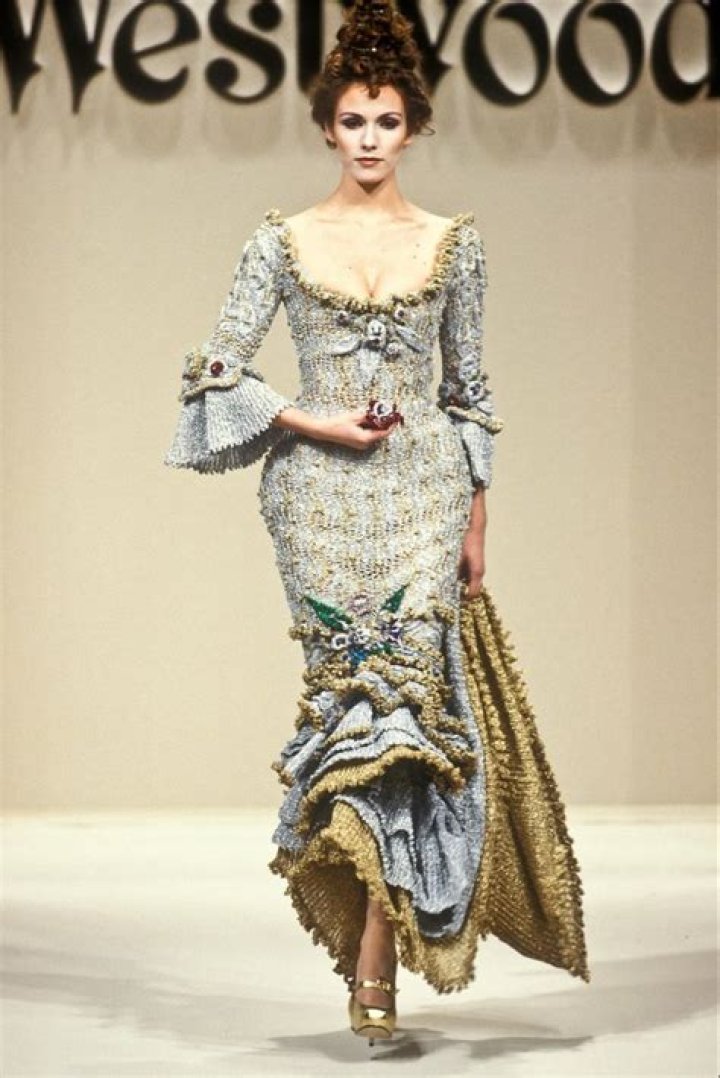 Vivienne Westwood dévoile deux nouvelles collections de robes de mariée