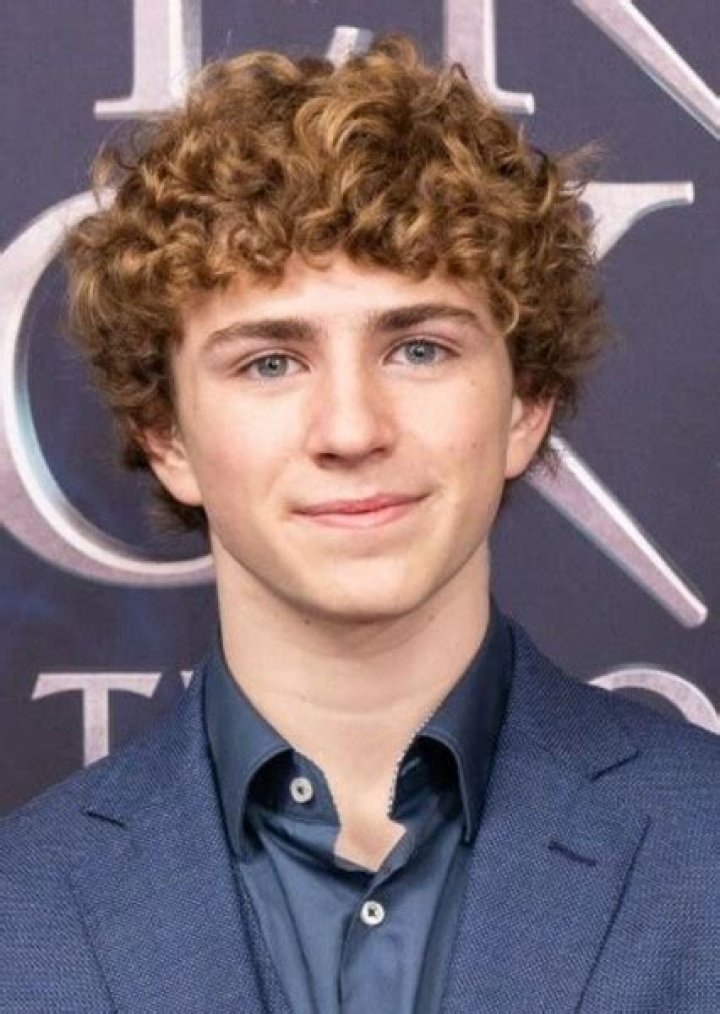 Walker Scobell Biography, Age, Height, Parents, Net Worth