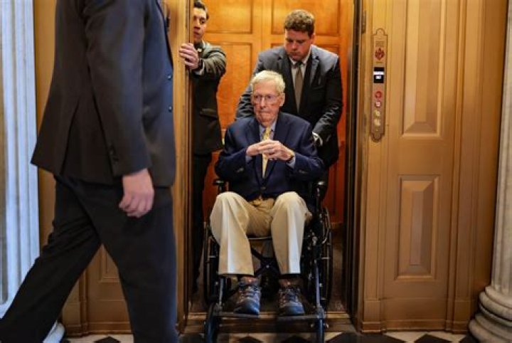 What Happened To Mitch McConnell's First Wife, Sherrill Redmon