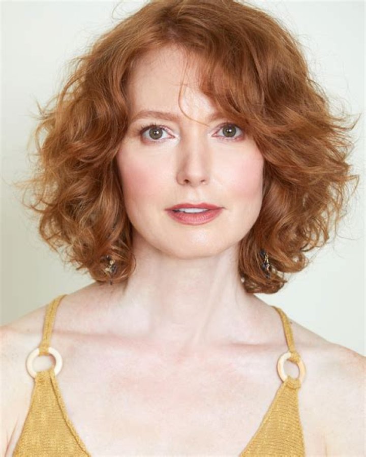Who Is Alicia Witt? Disability, Parents&rsquo; Death, Husband & Net Worth Of