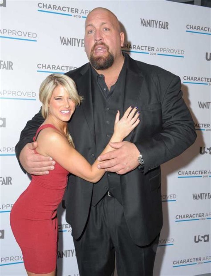 Who is Bess Katramados? All About Paul Wight's wife — citiMuzik