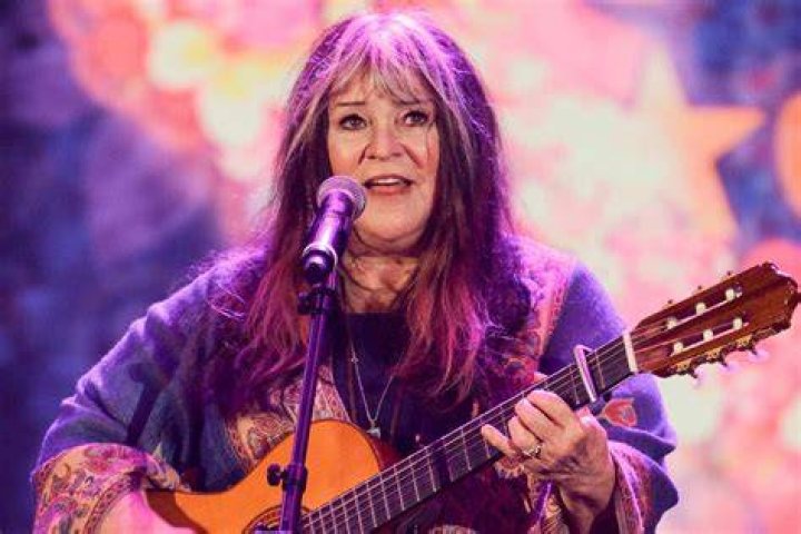 Woodstock Performer Melanie Safka Dead At 76