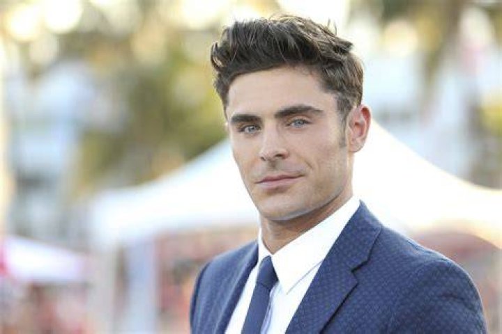 Zac Efron posts rare photo with younger siblings during family outing